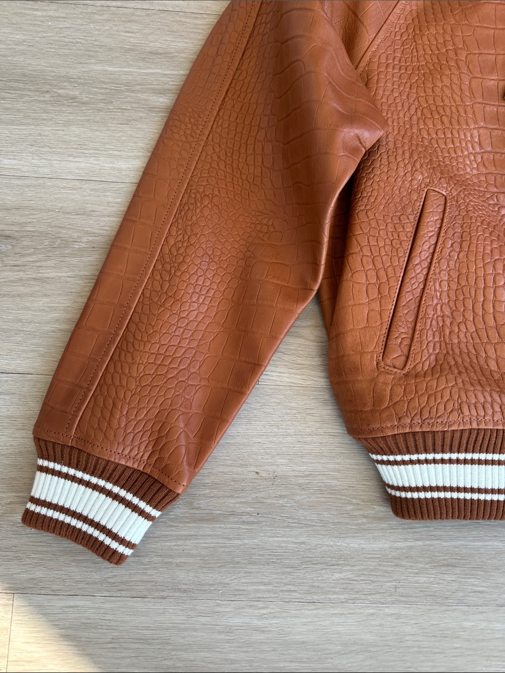 Avirex Croc-Embossed Tan/Brown Bomber Jacket with Crest Patch - Picture 7 of 10